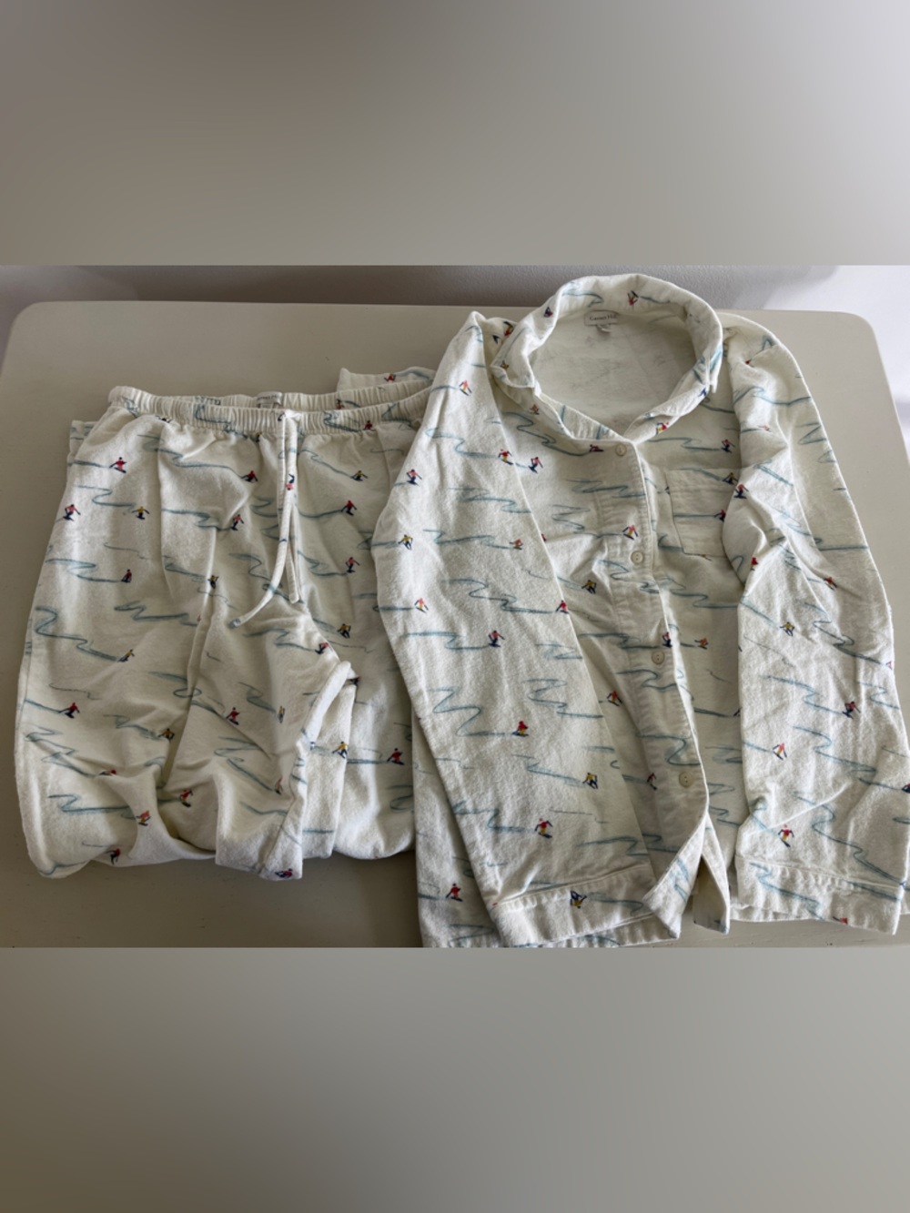 Garnet Hill Cream Pajama Set with Tiny Multicolor Ski Motifs